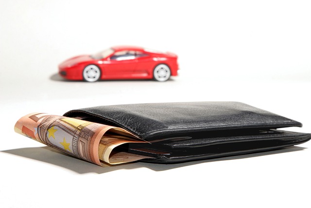 making your money work for you using auto insurance tips 1